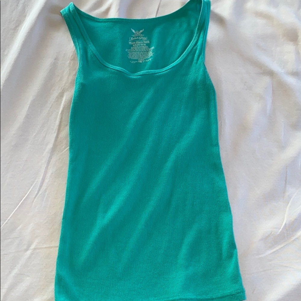 Women’s tank top SMALL